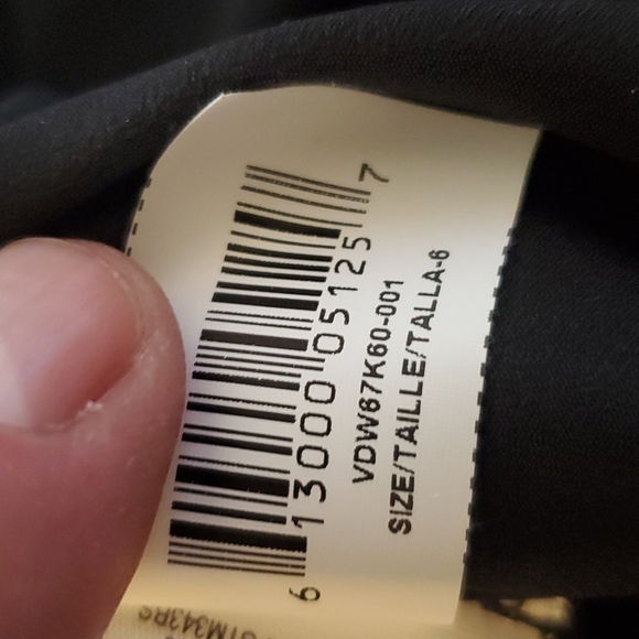 BCBGeneration Black Lace Floor Length Gown SZ 6 - Picture 9 of 11